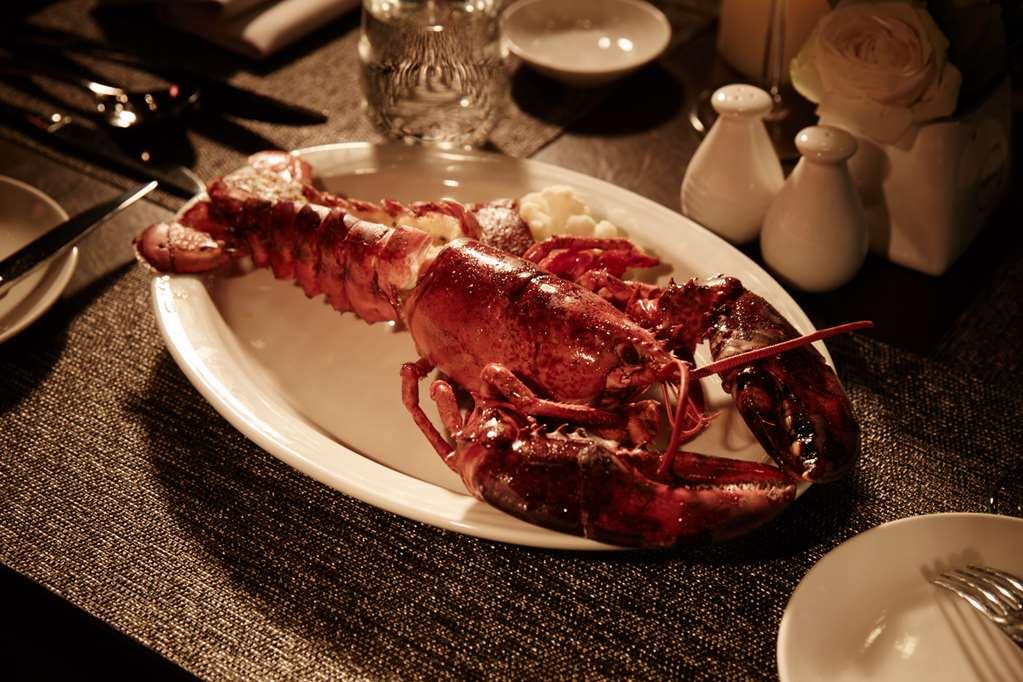 วินเซอ โฮเต็ล Hotel ไถจง ร้านอาหาร รูปภาพ A grilled cuttlefish