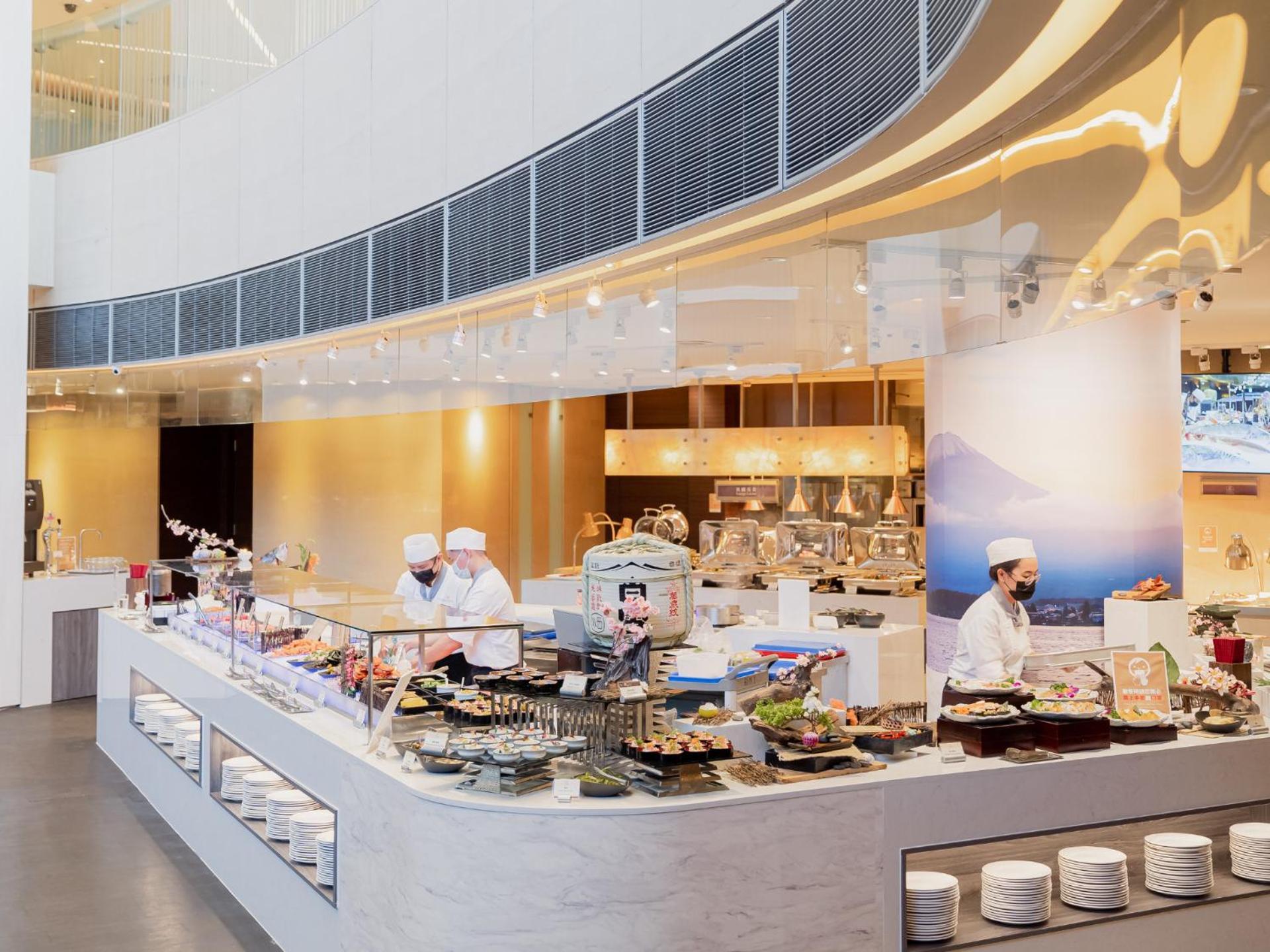 วินเซอ โฮเต็ล Hotel ไถจง ภายนอก รูปภาพ The buffet at the airport