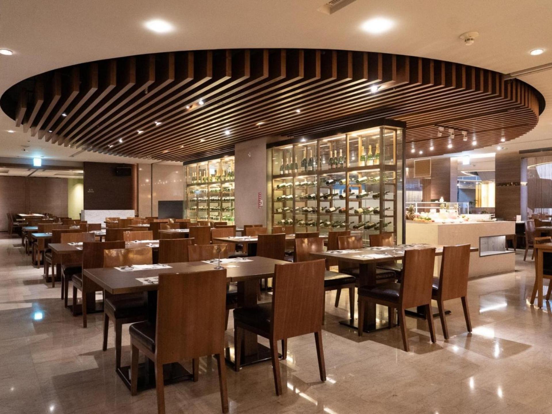 วินเซอ โฮเต็ล Hotel ไถจง ภายนอก รูปภาพ The restaurant